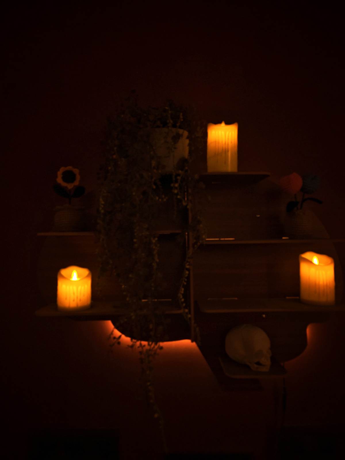 Sereñyā clinic — ambient candlelit wellness shelf